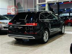 اودي Q7